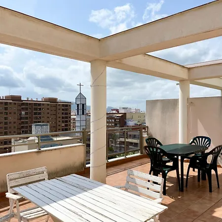 Atico Luminoso En Centro. Apartment